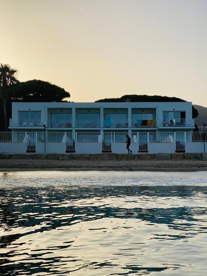 Belle Vue Hotel Cavalaire-sur-Mer Exterior photo